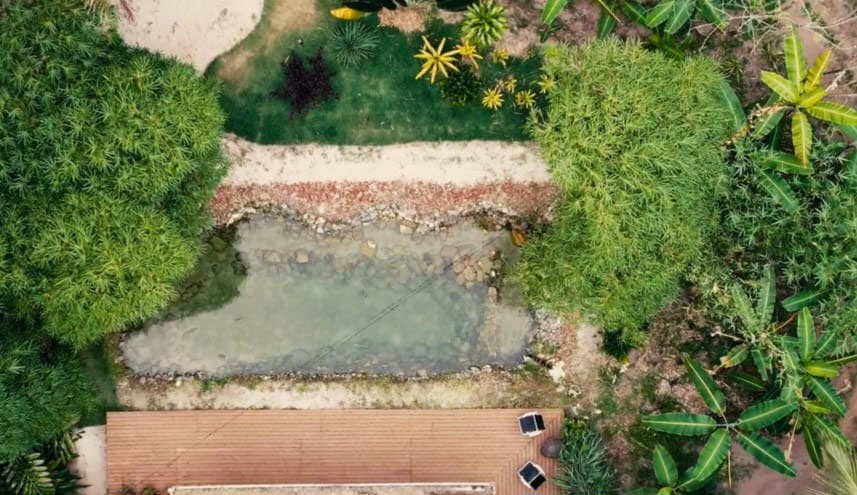 Refúgio Pachamama natural pool aerial view